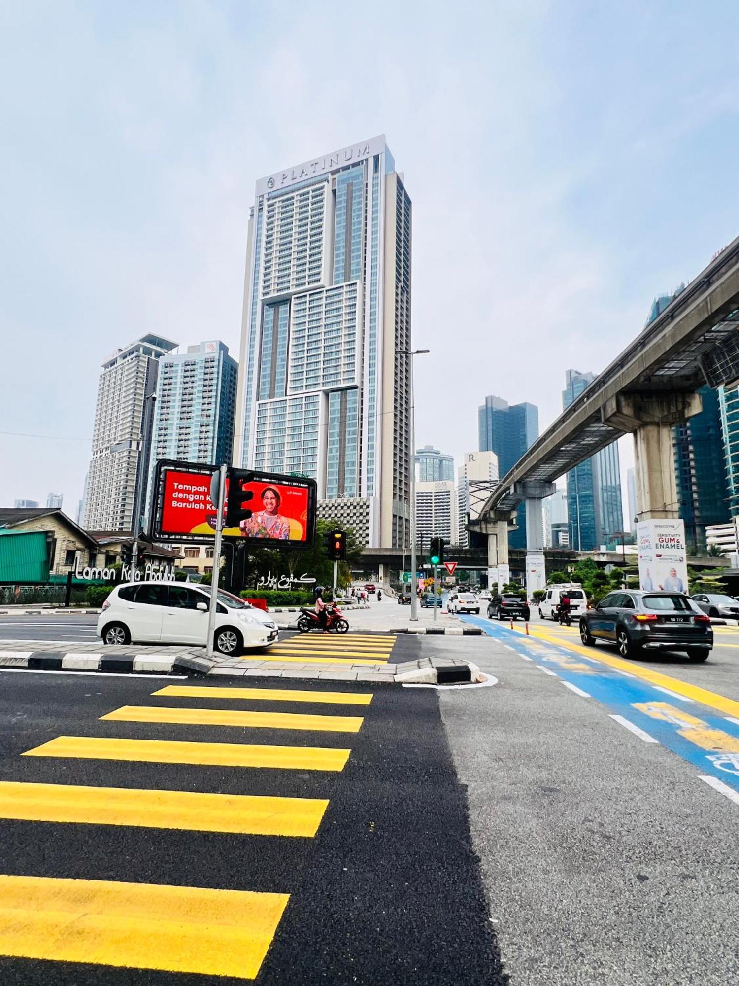 Colony Suites Klcc By Hibernate Kuala Lumpur Exterior photo
