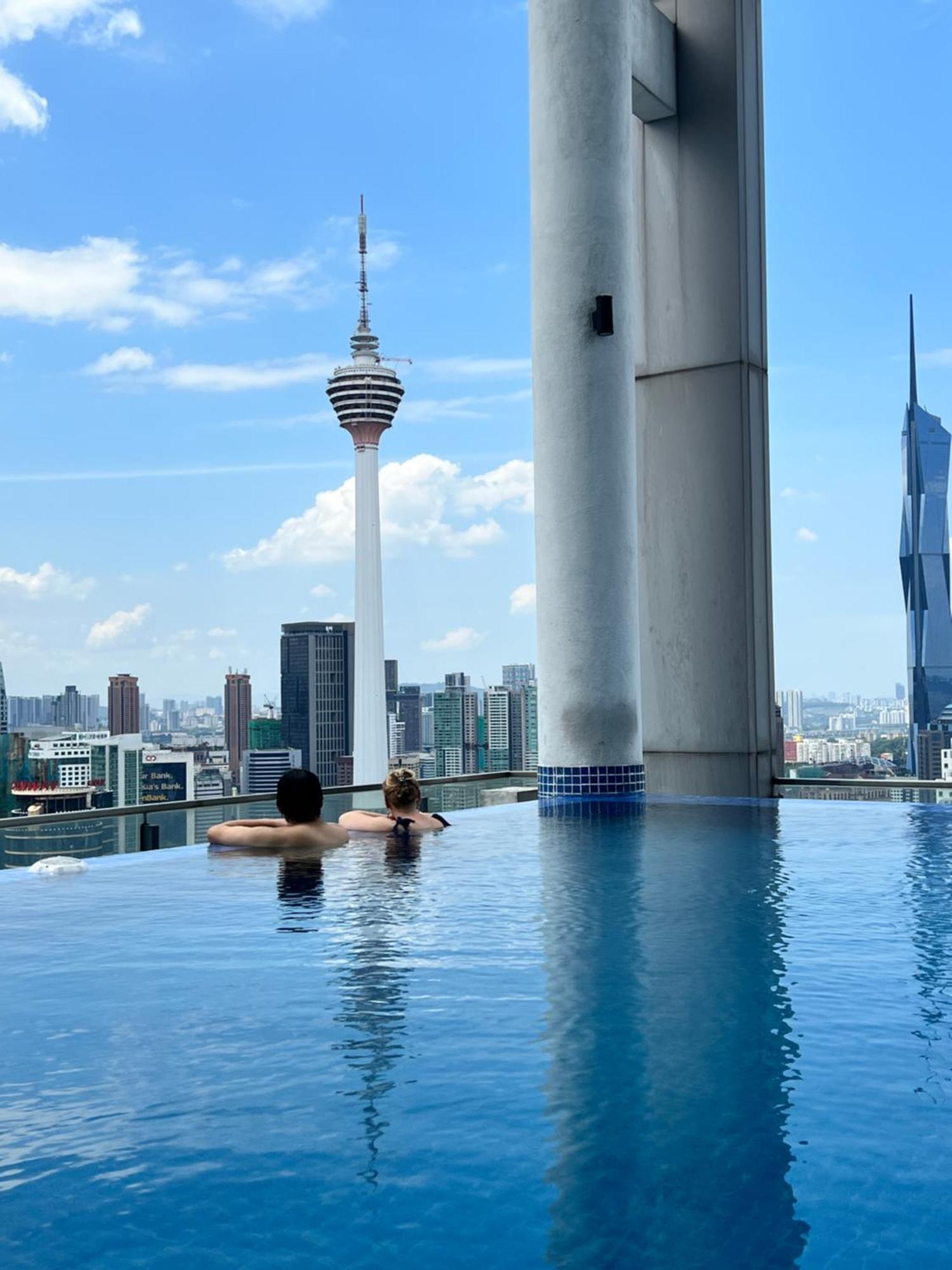 Colony Suites Klcc By Hibernate Kuala Lumpur Exterior photo